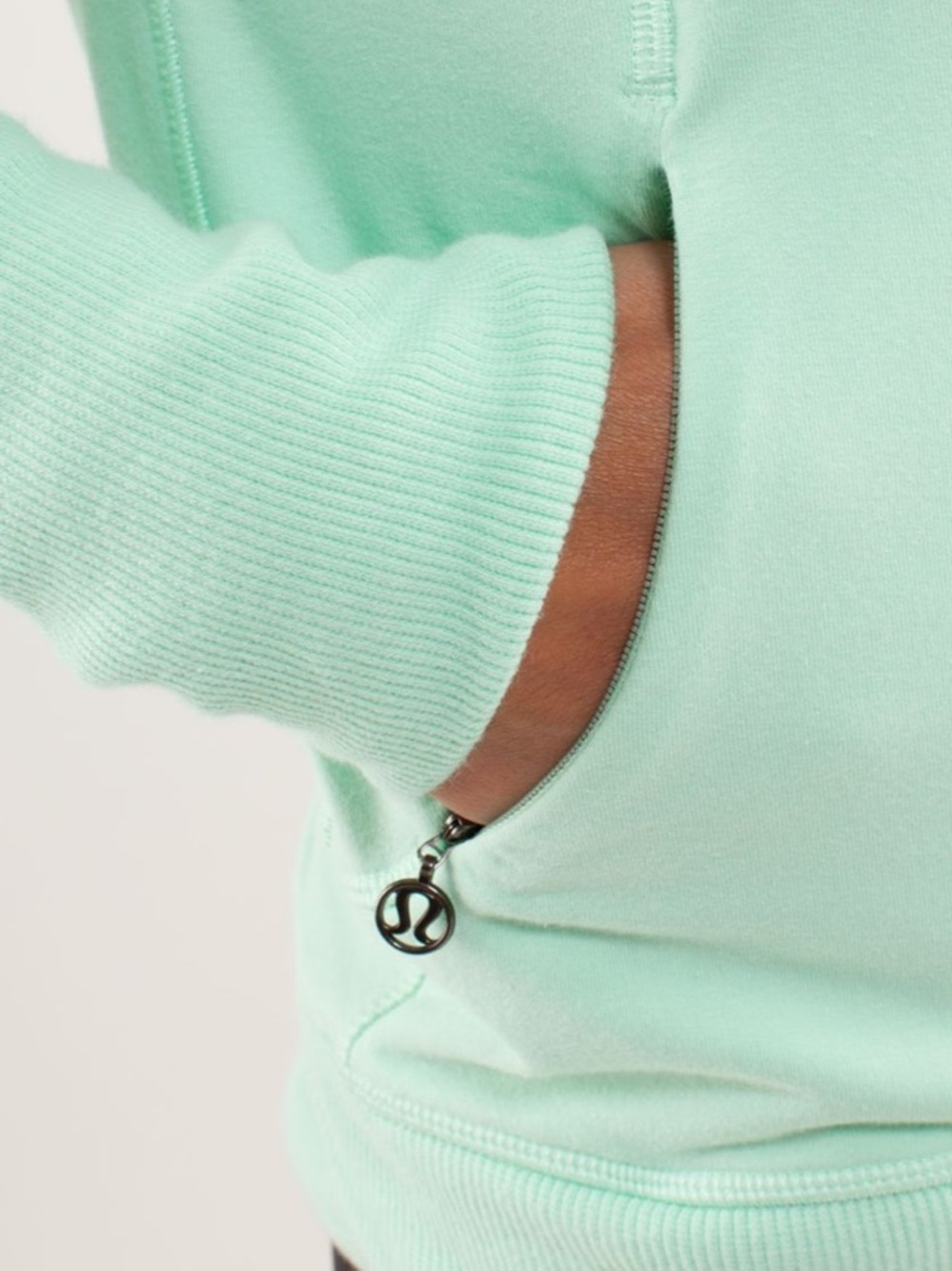 Lululemon Rest Day Pullover
Fresh Teal - Picture 2 of 8